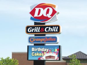 Indianapolis Lighted Signs 0092 Dairy Queen Bendsen Sign  Graphics W 19mm 80x176 Bloomington IL 101718 1 300x225